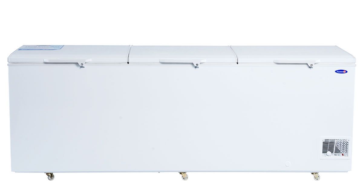Fujidenzo 29 cu. ft. Dual Function Solid Top Chest Freezer