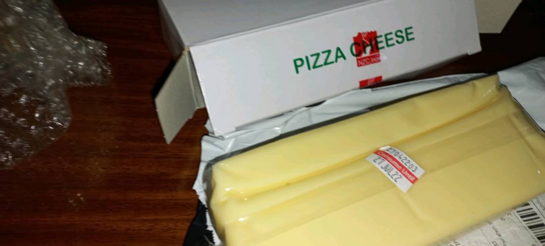 PIZZA CHEESE 500G (imitation Mozzarella)