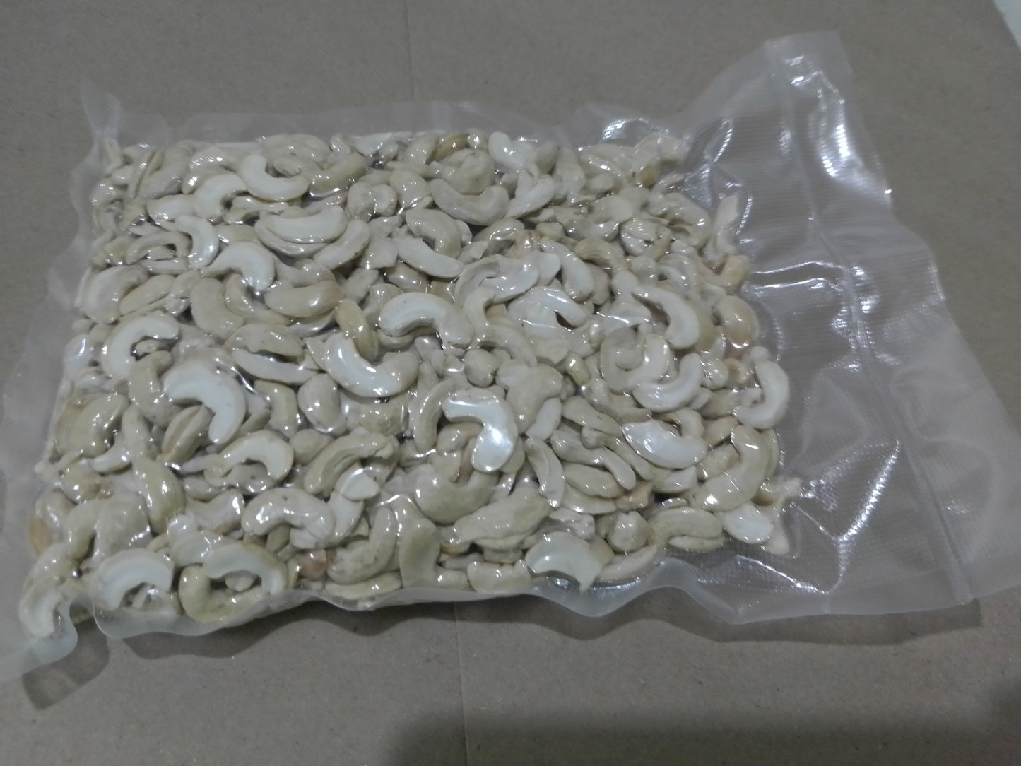 Palawan's Split ROASTED CASHEW NUTS 500 grams