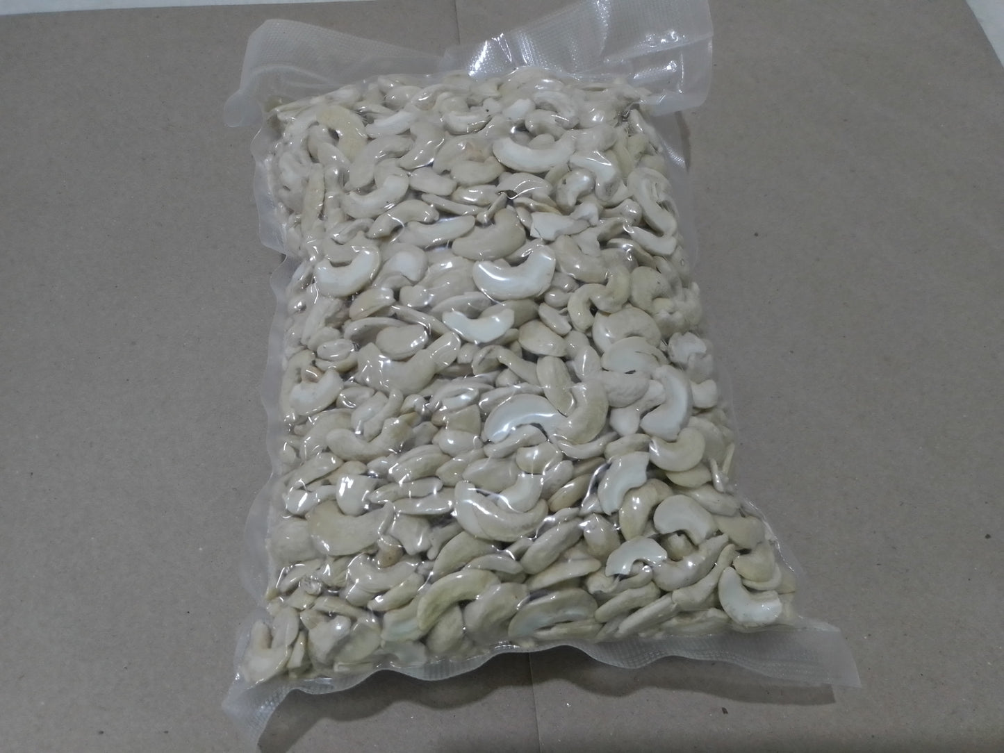 Palawan's Split ROASTED CASHEW NUTS 1kg